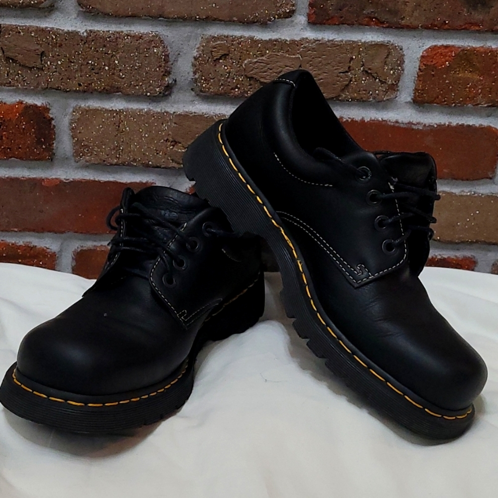 Dr. Martens mens 11290 Vintage Y2K black shoes. Size 12
